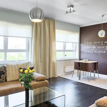 Ktw Debowe Tarasy Apartment