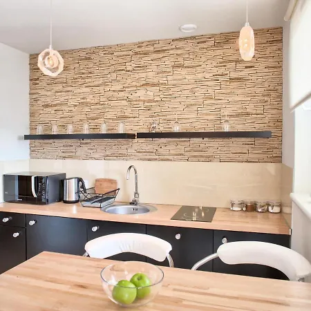 Ktw Debowe Tarasy Apartment *